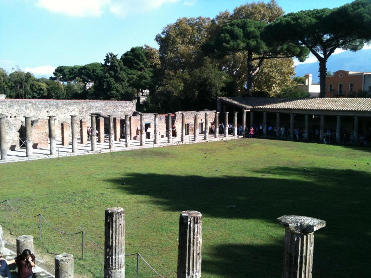 Villa Mena Pompeji Kültér fotó